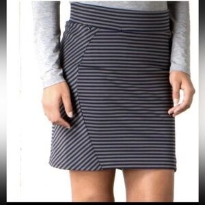 toad & co • transita skirt blue brown stripe Medium size M